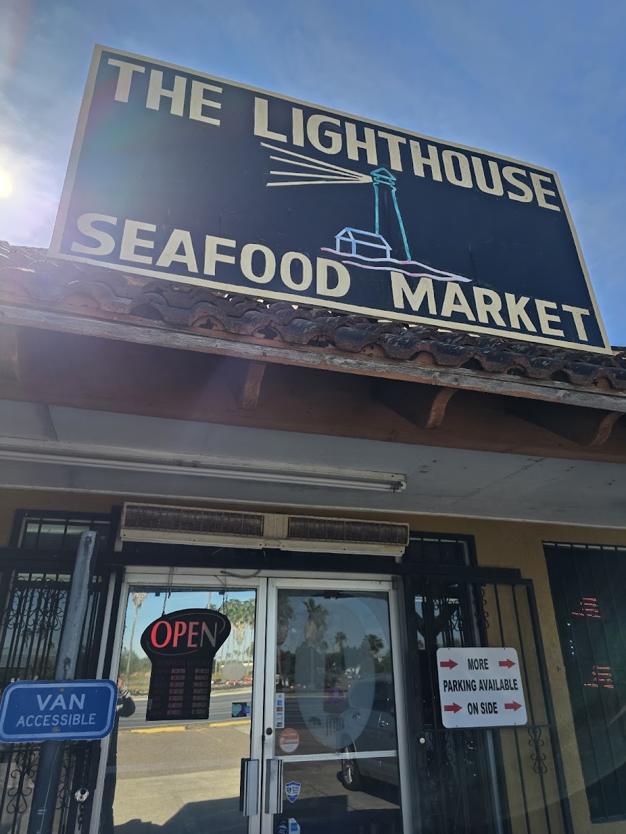 Lighthouse Seafood Market